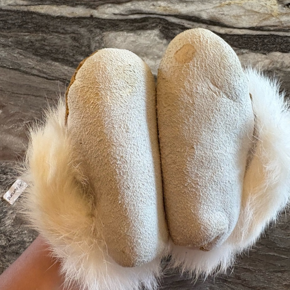 Authentic Handmade Moccasins - Picture 2 of 8